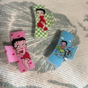 Betty Boop Hair Clips Set